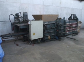 Waste press - Baling press machine Paal Pacomat II